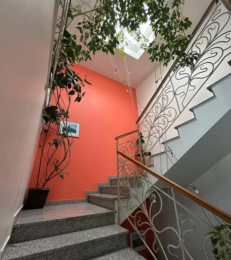 Pension Erlaa Vienna Bed & Breakfast