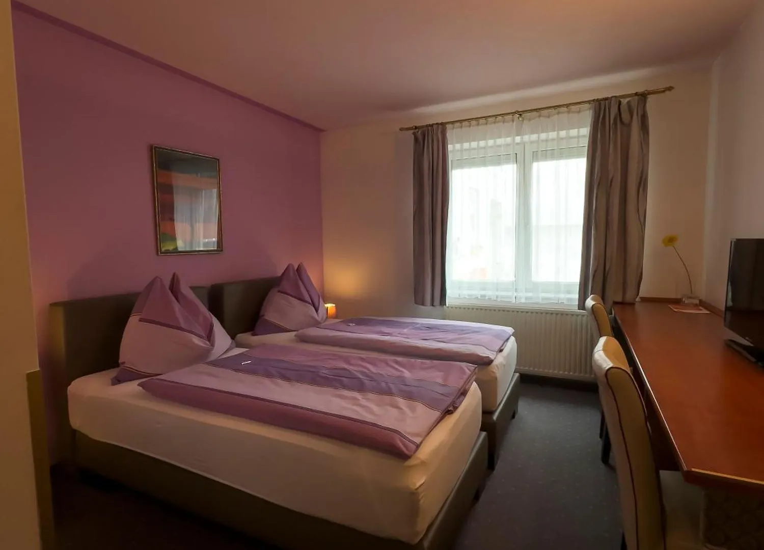 Pension Erlaa Vienna Bed & Breakfast