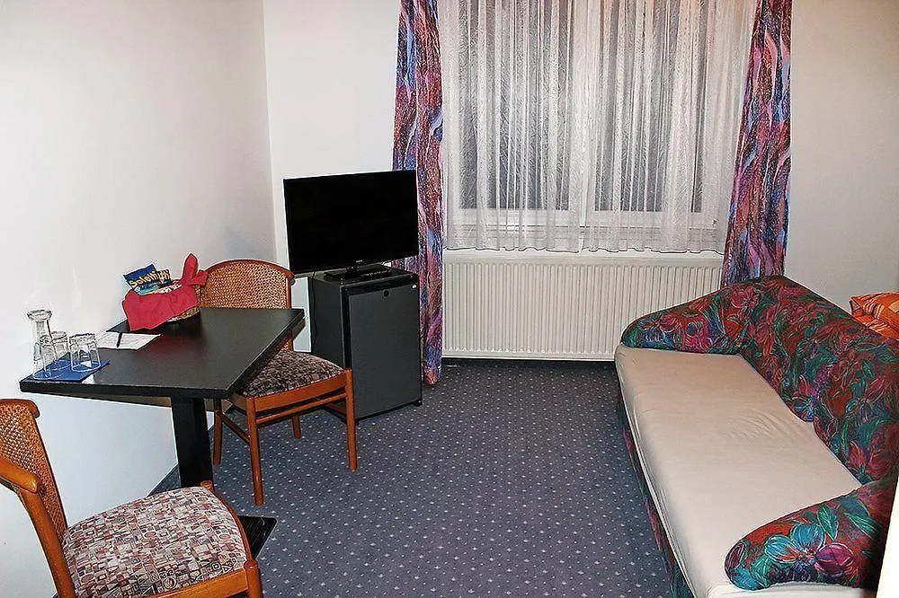 Pension Erlaa Bécs Panzió